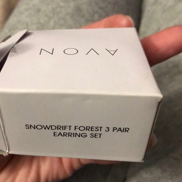 Earring set - Picture 3 of 4